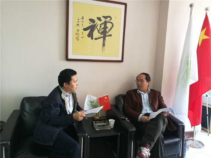 �����t(y��)�ƴ�W(xu��)ԭУ�L(zh��ng)���W(xu��)܊�W�R�f(xi��)��(hu��)ҕ��ָ��(d��o)