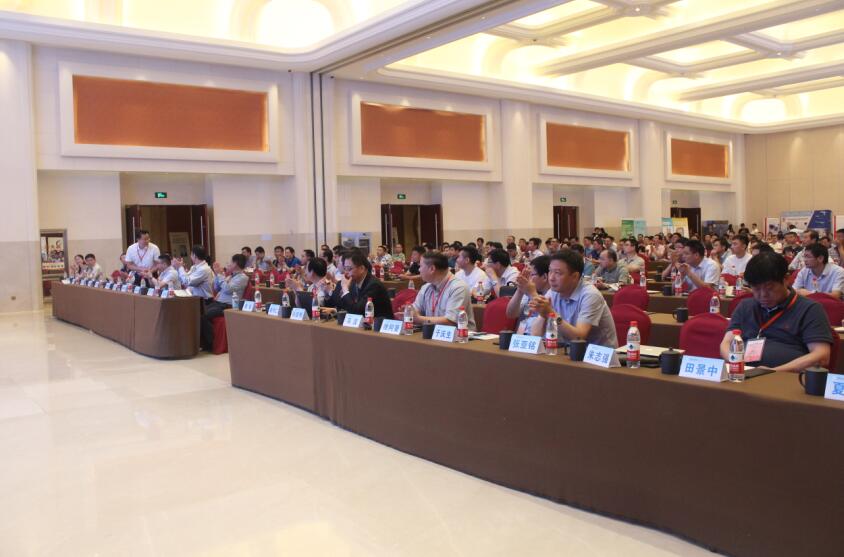 ����ʡ���t(y��)Ժ�ɹ��e�k������ʡ���t(y��)Ժ�ڶ���θ�c�[���\�����M(j��n)չ��Ҏ(gu��)�����ί��߷�Փ����