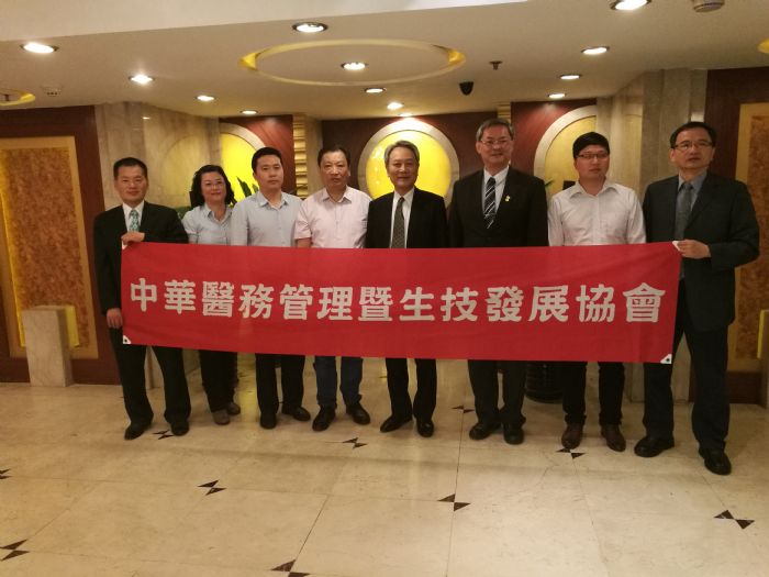 ���A�t(y��)��(w��)�����������l(f��)չ�f(xi��)��(hu��)��(l��i)�ҕ�(hu��)�����L��(w��n)